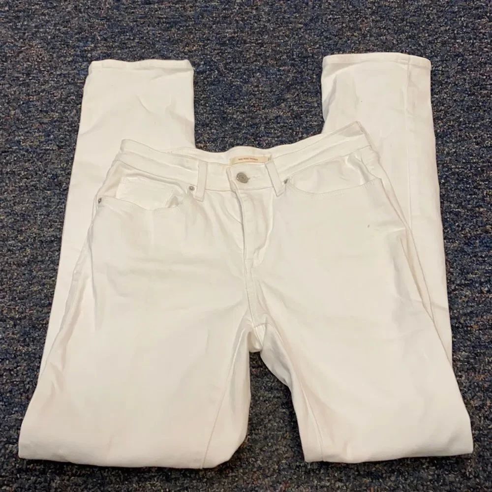 Mid Rise Skinny Jeans sz. 29
